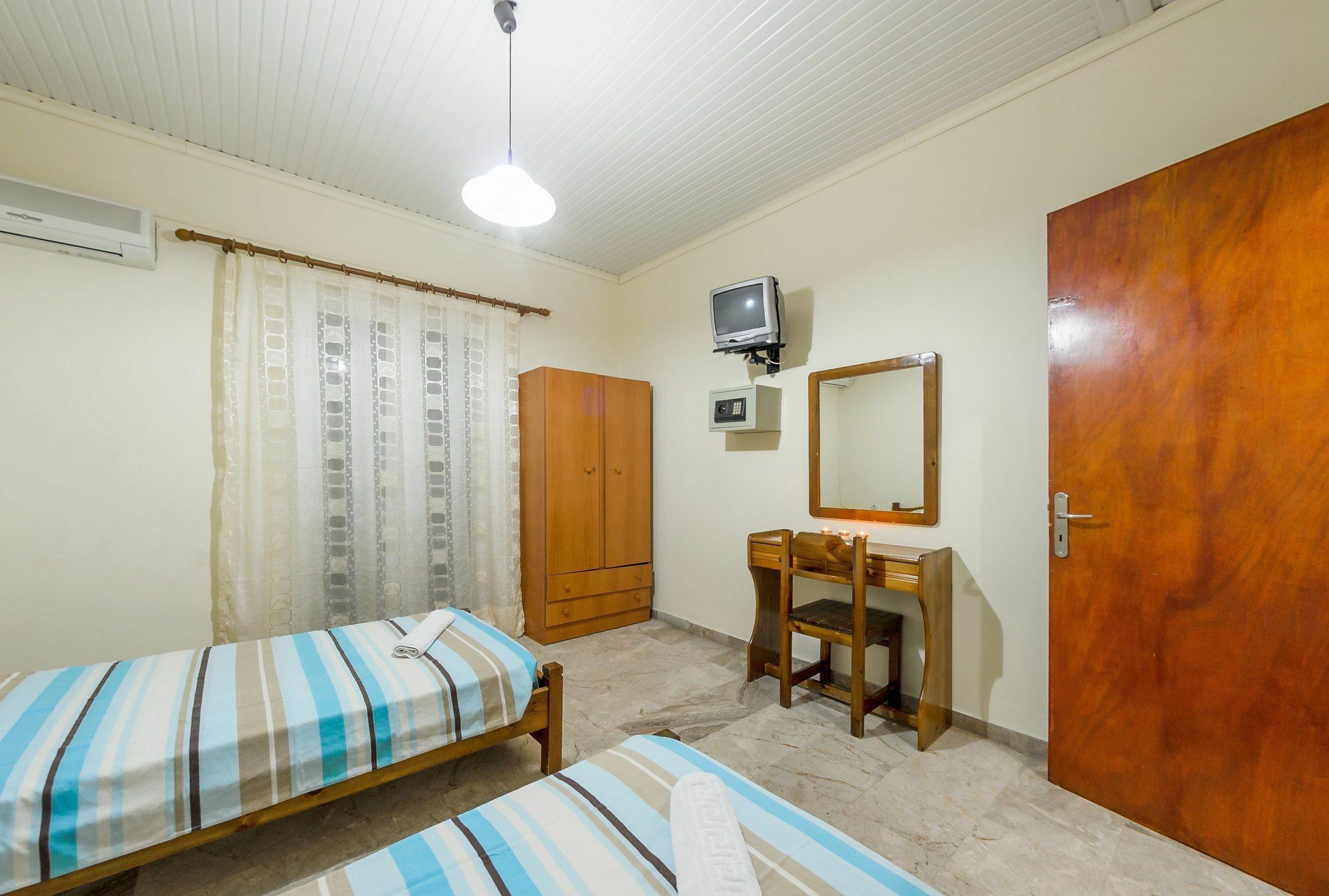 Borsalino Studios & Apartments Laganas Extérieur photo